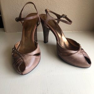 NINE WEST AGED LEATHER SLING HEELS 8.5